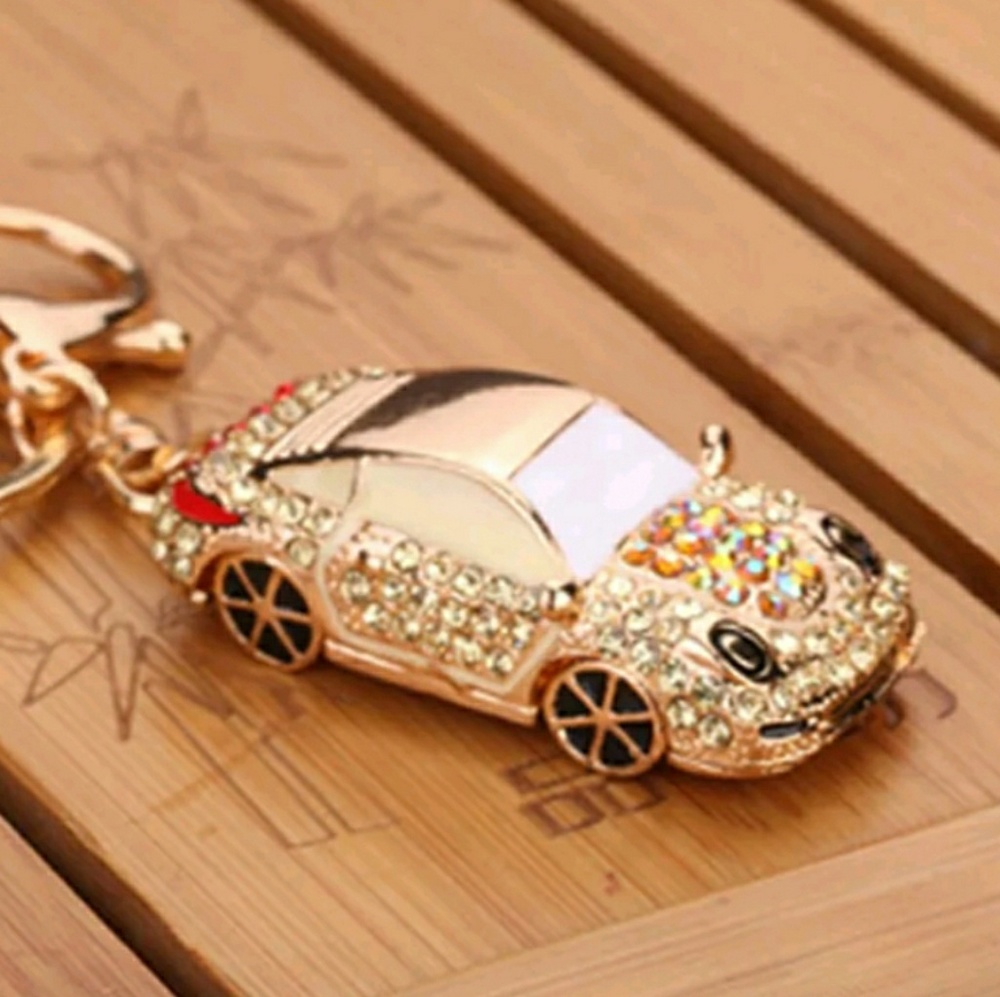 Gorgeous Sparkling Keychain